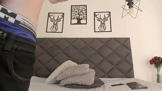 MikaelSlow online show from January 2025 04:08:01 AM