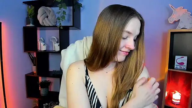 kenzie x online show from March 2025 08:43:01 AM