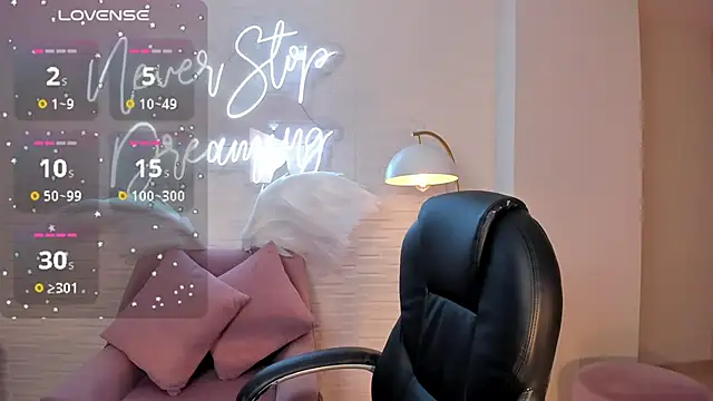 CarolineGraceX online show from December 2024 03:34:01 AM