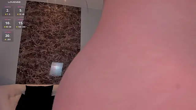 CarolineGraceX online show from January 2025 04:36:01 PM