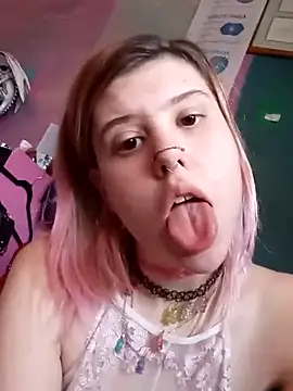 Esteem369 online show from March 2025 10:39:02 PM