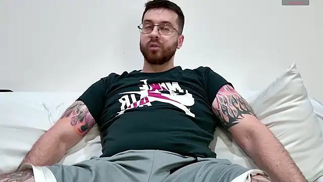 JayXCee Official online show from January 2025 12:42:01 PM