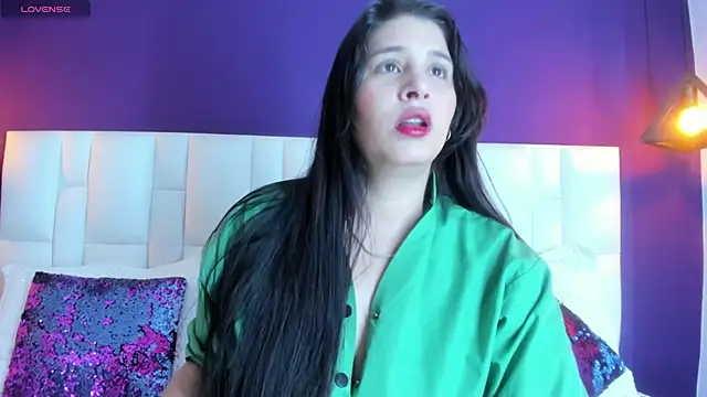 brithanyadams23 online show from February 2025 02:33:01 AM