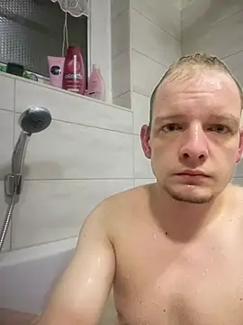 hawkyyy71222 online show from February 2025 12:31:02 AM