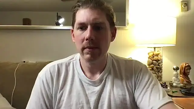 Snapshot of Rock_Pierce chatting on April 2026 07:07:02 PM Rock Pierce online show from April 2026 07:07:02 PM