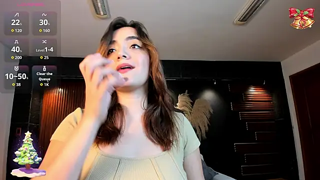 IsabellaaJoness online show from December 2025 12:43:01 PM