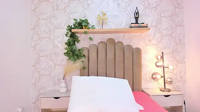 Roma  love online show from November 2025 12:27:02 PM