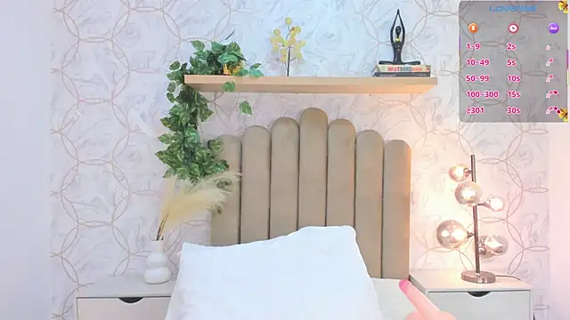 Roma  love online show from November 2025 01:24:02 PM