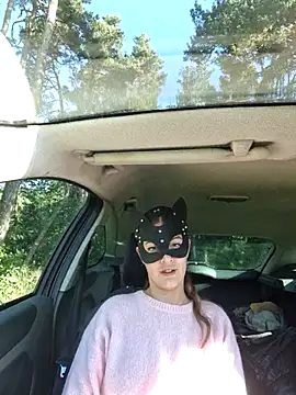 LoLa-69-X online show from September 2025 08:08:01 AM