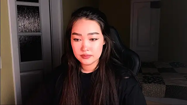 Snapshot of Erica_Wayne chatting on February 2025 05:46:02 PM Erica Wayne online show from February 2025 05:46:02 PM