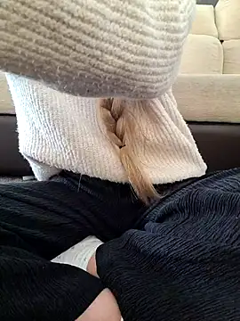 Snapshot of Mary_anes chatting on February 2025 02:52:01 PM Mary anes online show from February 2025 02:52:01 PM