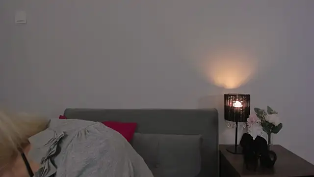 CrystalHotty online show from January 2025 04:11:02 PM