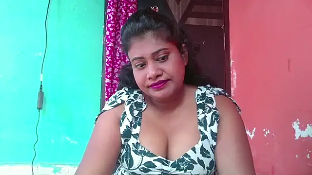 Snapshot of sexy_roma chatting on May 2026 02:53:02 AM sexy roma online show from May 2026 02:53:02 AM