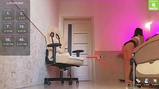 Katy perry  online show from December 2025 06:18:01 AM