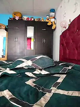 evelyn prince1 online show from December 2024 05:22:01 PM