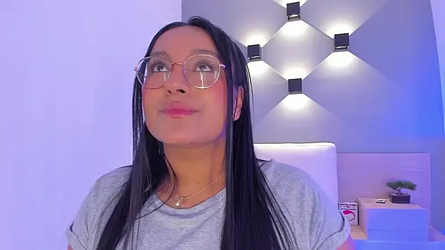 ellamontoya online show from February 2025 04:22:02 AM