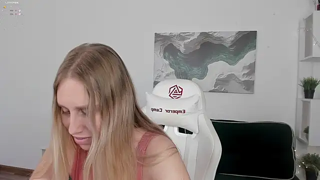 miissblonde online show from March 2025 06:06:02 AM