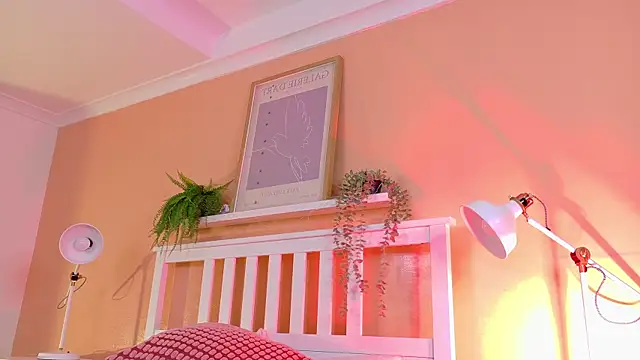 Snapshot of KendalMilleer chatting on November 2025 10:26:01 AM KendalMilleer online show from November 2025 10:26:01 AM