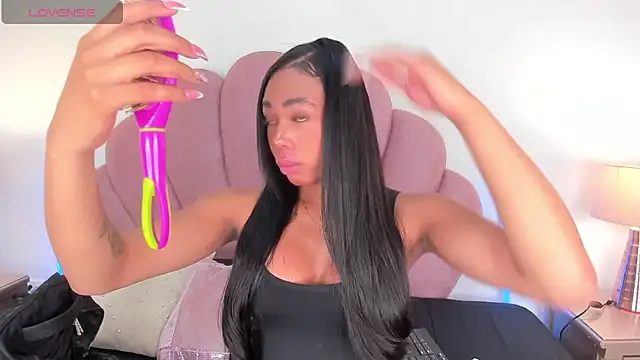 Nicole Paradise online show from February 2026 01:25:01 PM