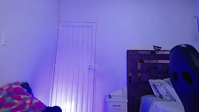 alejandrafitt online show from September 2025 12:58:02 AM