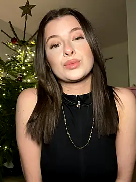 Mia-Minou online show from December 2025 02:57:02 PM