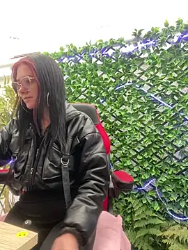 Isabella 21x online show from January 2025 12:49:02 PM