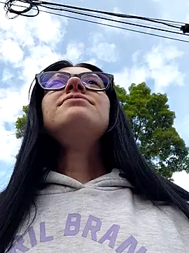 Isabella 21x online show from October 2025 12:38:01 PM