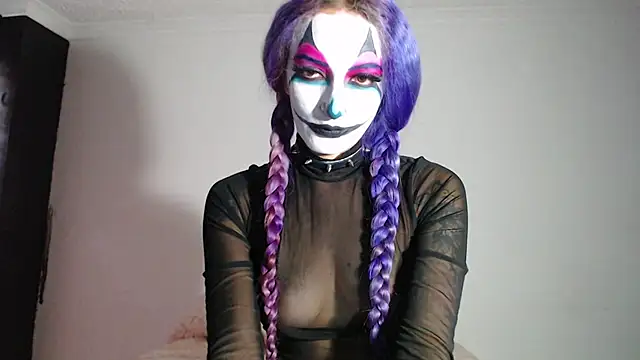 Eloise-brown online show from November 2025 07:23:02 PM