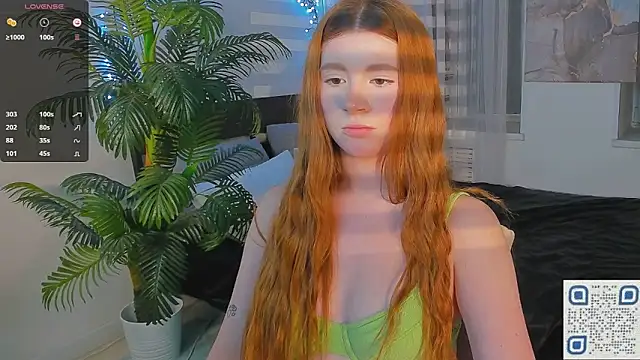 Freckle Diyana online show from February 2025 04:49:01 AM