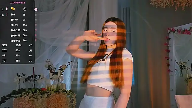 Freckle Diyana online show from February 2025 11:08:02 AM