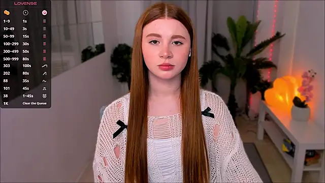 Freckle Diyana online show from March 2025 10:06:02 PM