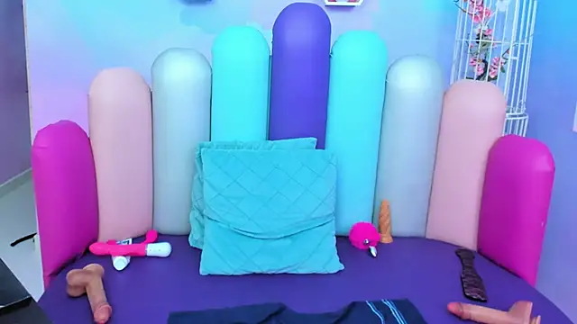 LYA SWEETX online show from February 2025 10:05:02 AM