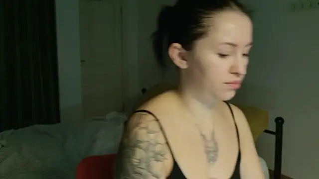 VioletCatt online show from October 2025 06:50:02 AM