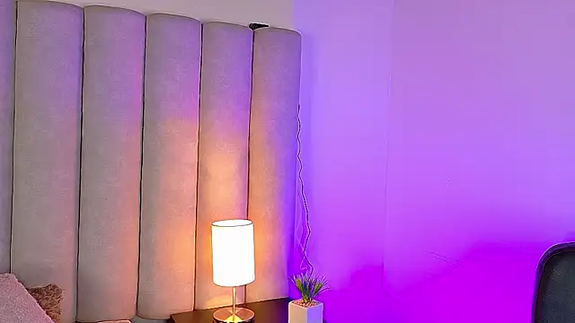 AmyPalmmer online show from September 2025 11:43:02 AM