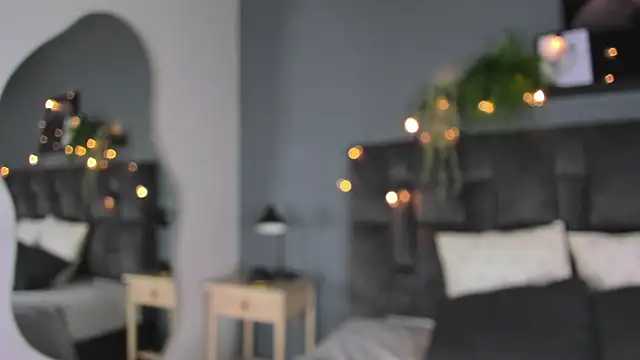 AmyPalmmer online show from October 2025 11:32:02 AM