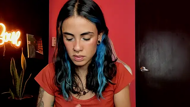 Juanadearco5 online show from November 2025 09:58:01 PM