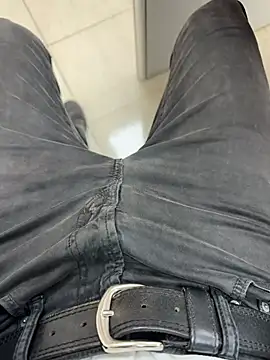 Snapshot of hotisraeli chatting on January 2025 05:53:01 AM hotisraeli online show from January 2025 05:53:01 AM