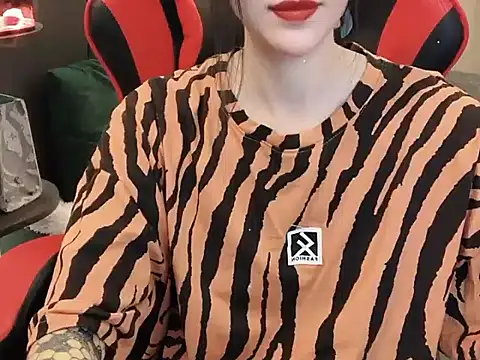 witch-39 online show from December 2024 03:36:01 PM