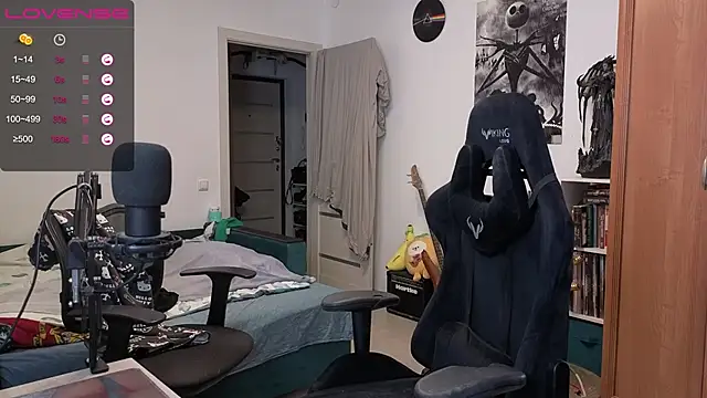 stellablondy online show from September 2025 02:51:01 PM