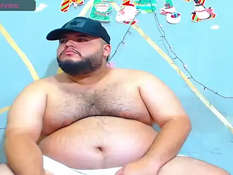 Snapshot of damian_chubby chatting on December 2025 11:54:01 PM damian chubby online show from December 2025 11:54:01 PM