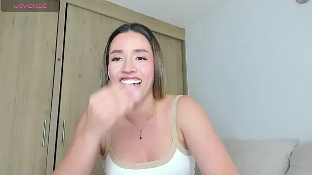 honeyann08 online show from February 2025 08:33:01 PM