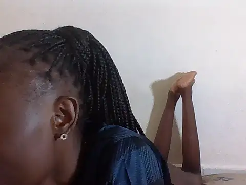 SexyNeedle22 online show from November 2025 11:16:02 AM