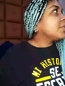 ELLA KELLY online show from February 2025 11:45:02 AM