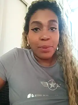 ELLA KELLY online show from October 2025 11:55:02 AM