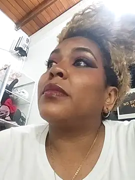 ELLA KELLY online show from February 2026 11:58:01 AM