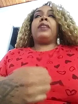 ELLA KELLY online show from February 2026 11:37:01 AM