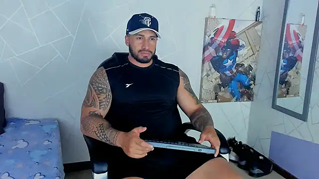 Cristian Walker online show from February 2025 09:07:02 PM