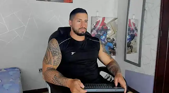 Cristian Walker online show from March 2025 08:54:01 PM