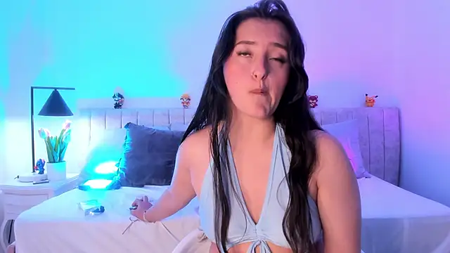 Kathia Morelli online show from February 2025 02:58:02 PM