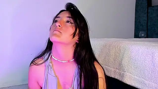 Kathia Morelli online show from March 2025 12:57:02 PM